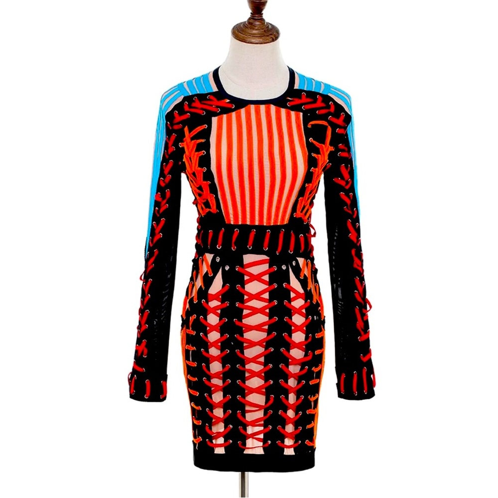Tipo balmain remake bandage dress
